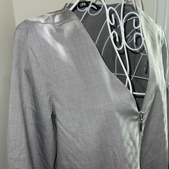 Zara grey plaid dress - Picture 2 of 3